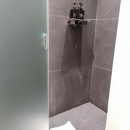 Banchi Nuovi Ventuno *