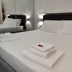 Banchi Nuovi Ventuno * روما